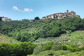 Castelvecchio di Compito, uno dei borghi del Monte Pisano